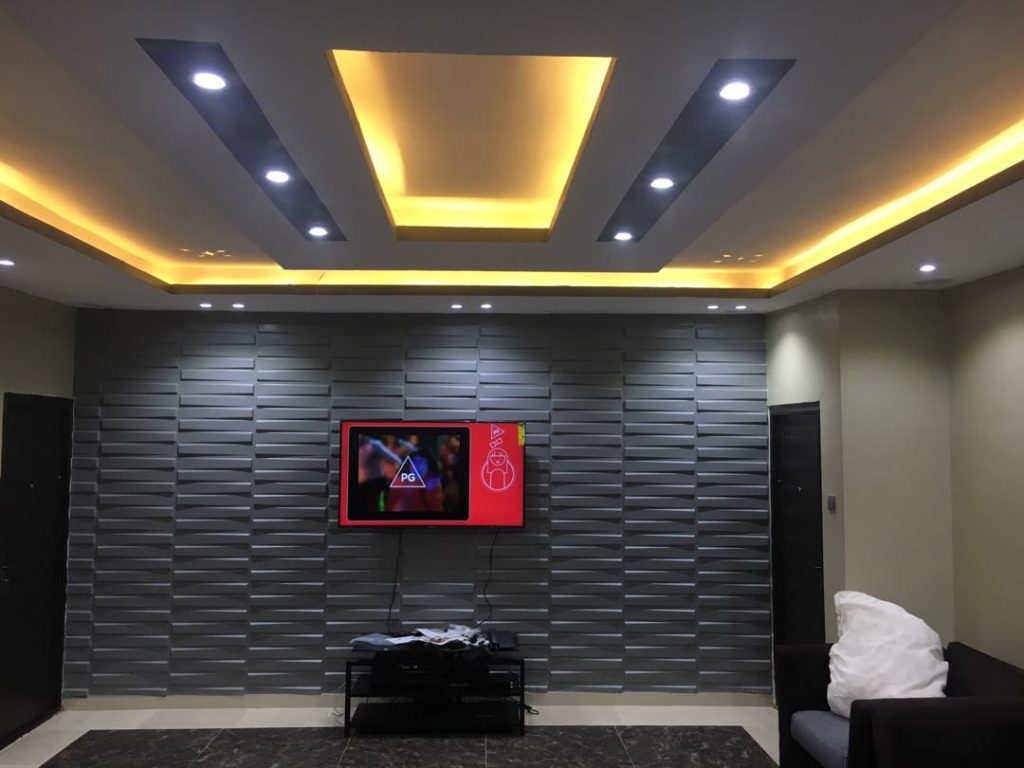 Wallpaper & Wall Panels Installation